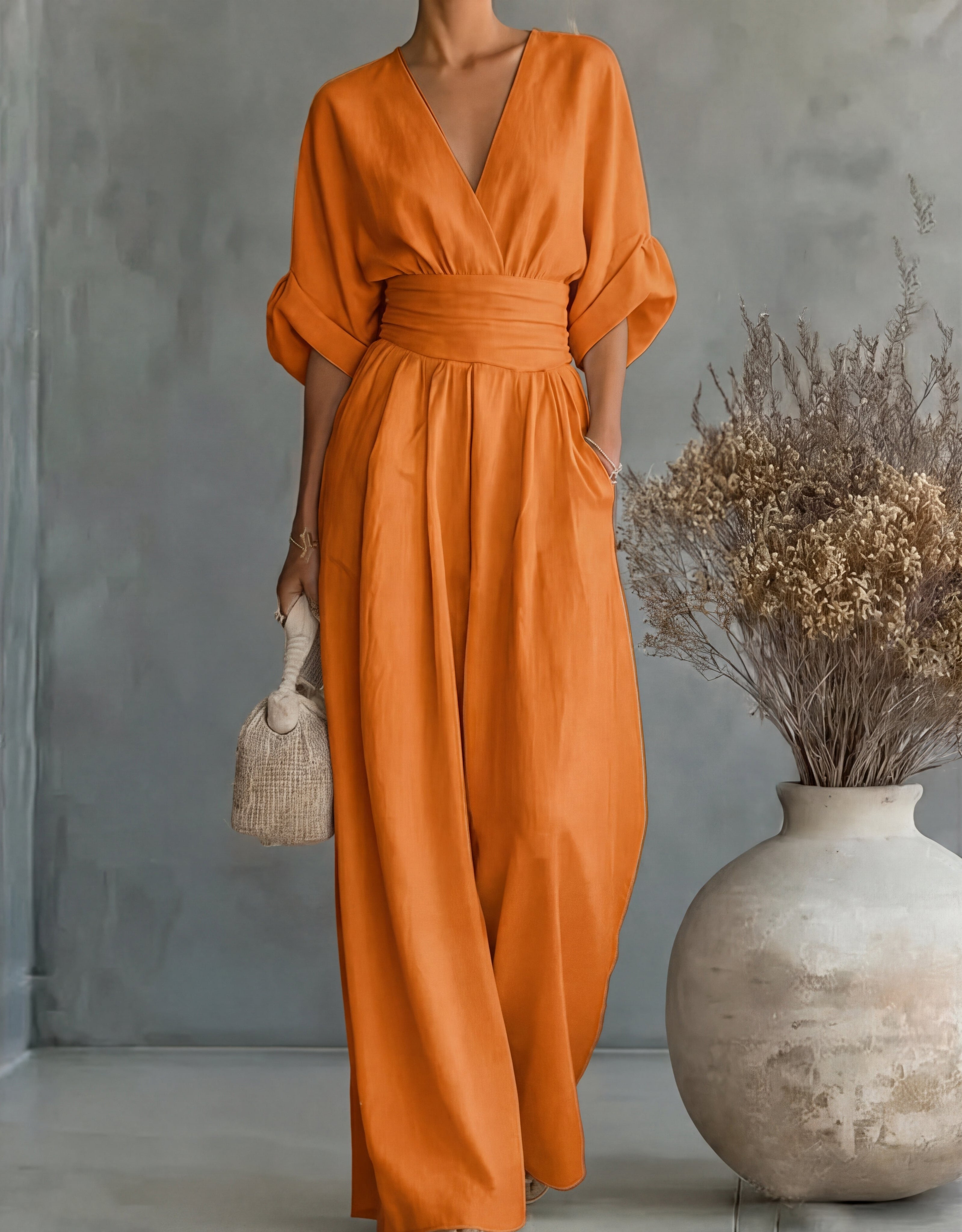 Daniela - Mono elegante de escote en V y pierna ancha