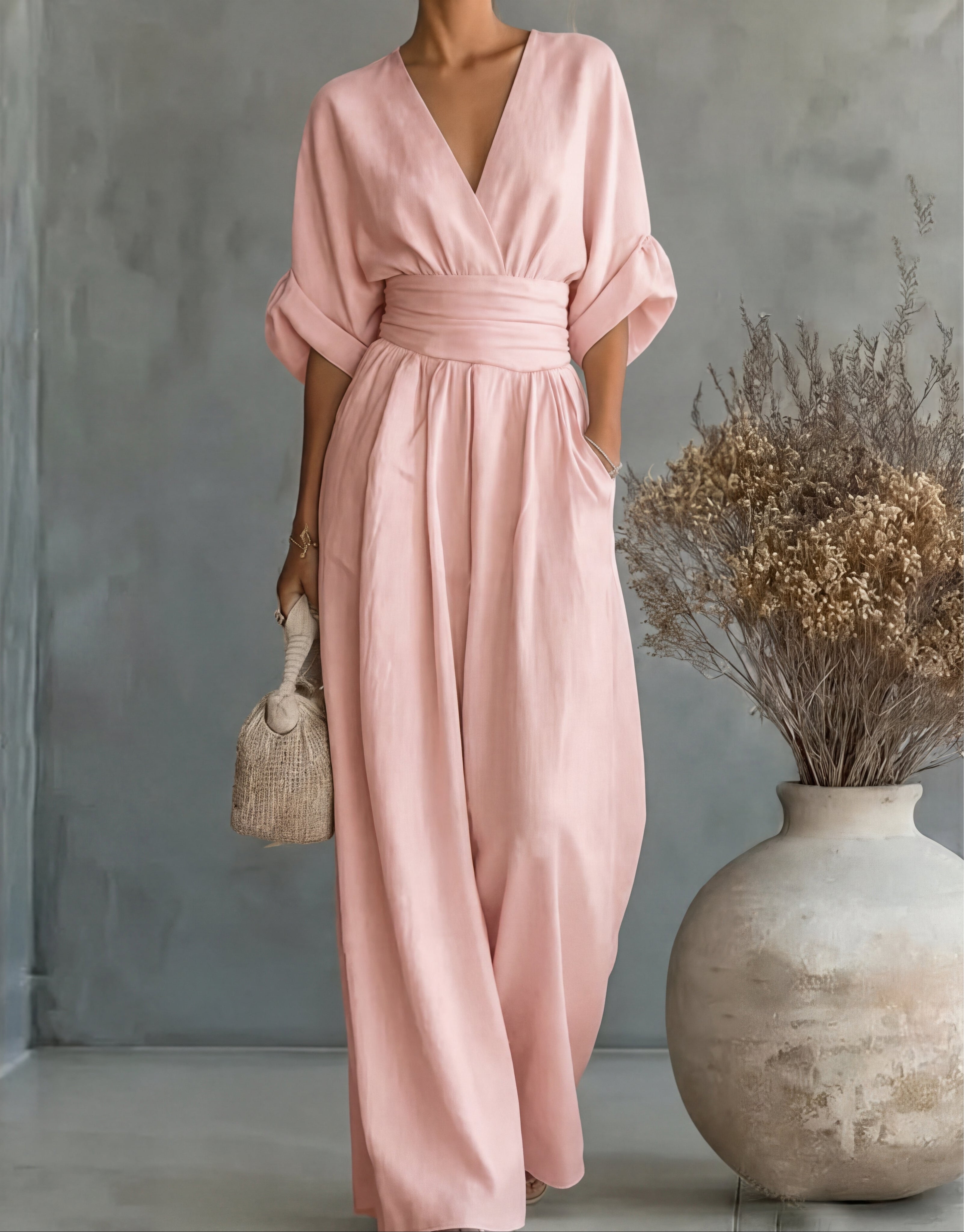 Daniela - Mono elegante de escote en V y pierna ancha