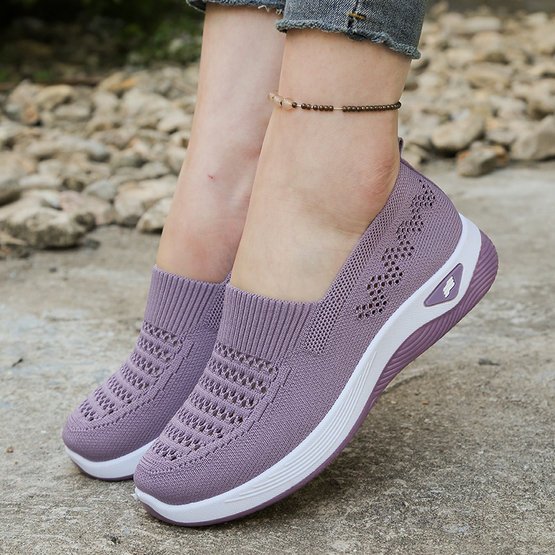Malena | Zapatillas tipo slip-on de malla transpirables para mujer – Ligeras, flexibles y perfectas para estar en casa y disfrutar del tiempo libre