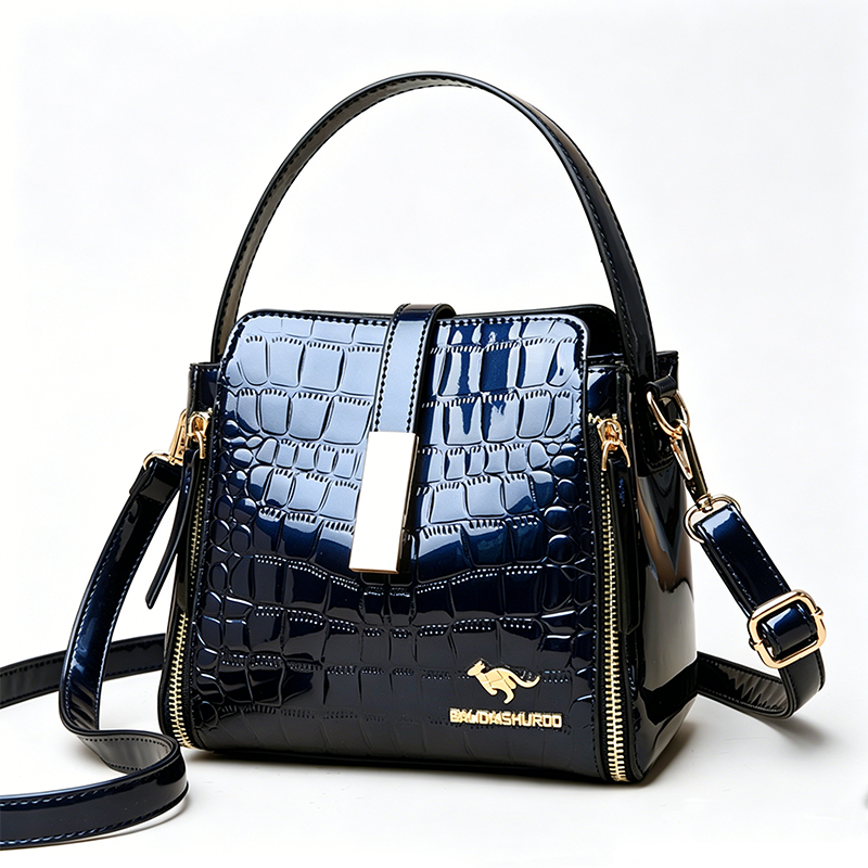 Leonor |Bolso de mano para mujer con elegante estampado de cocodrilo – Diseño estructurado, herrajes dorados, espacioso y sofisticado .