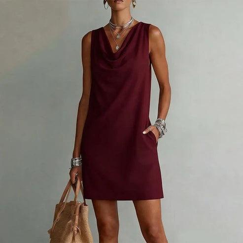 Sonia - vestido ajustado con cuello holgado