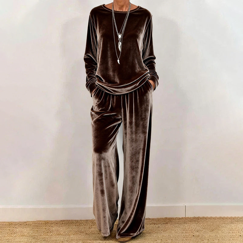 Iris | Conjunto de terciopelo de dos piezas-Top y pantalón con un look elegante