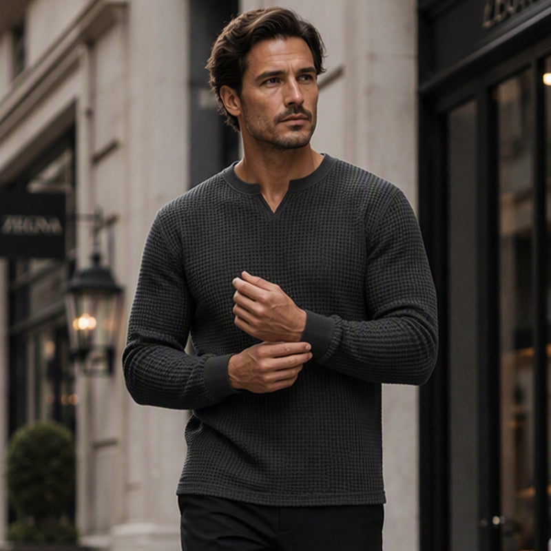 Enzo |  Camiseta de punto waffle con escote en V y corte slim para hombre